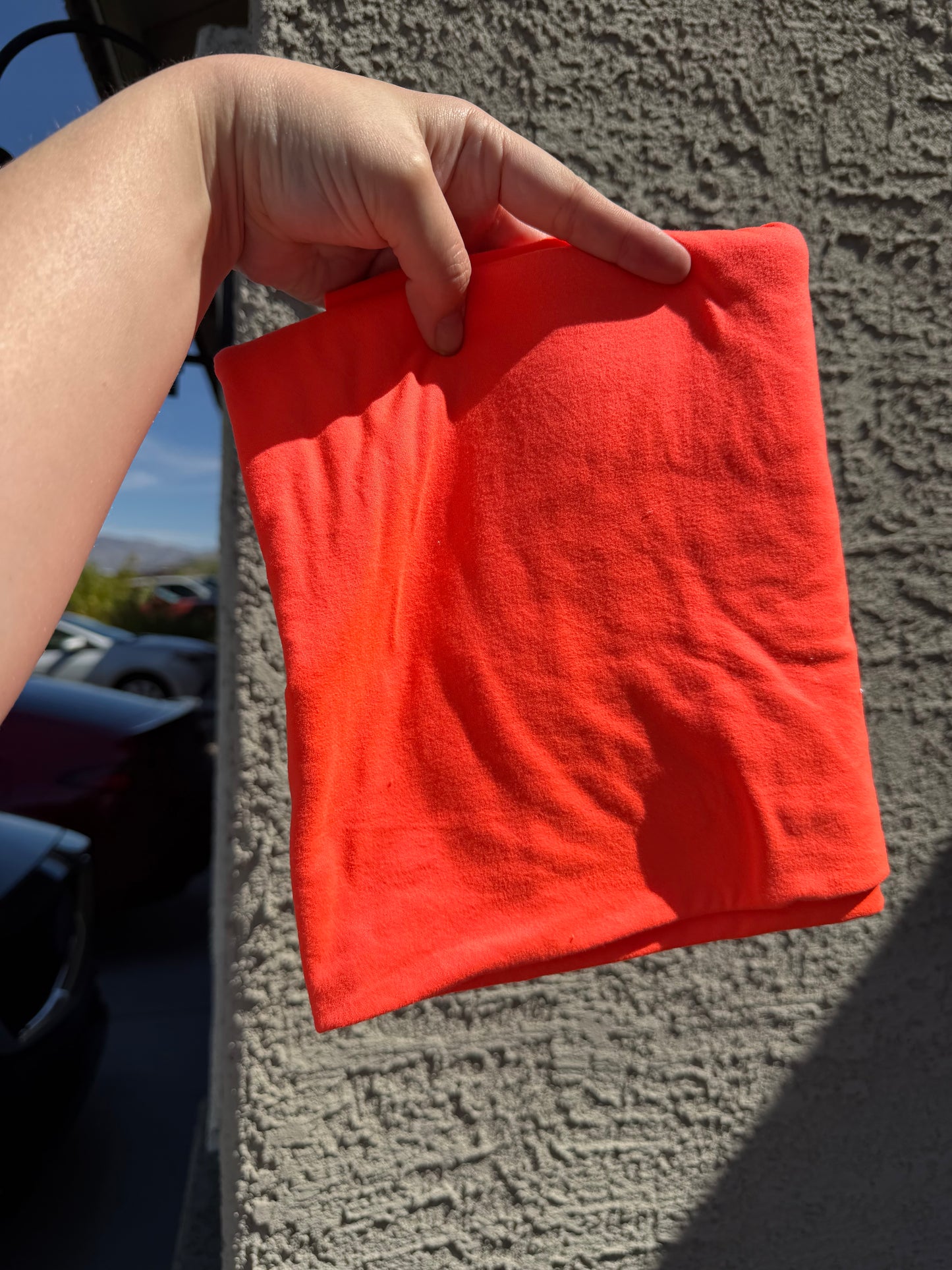 Neon Orange Light DBP 1Y