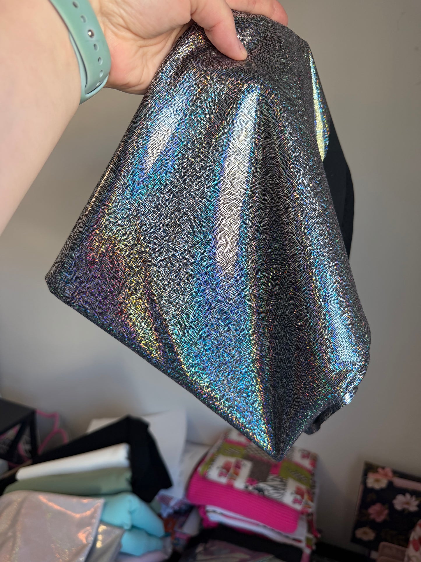 Black GlitterHolo4Way 1Yd