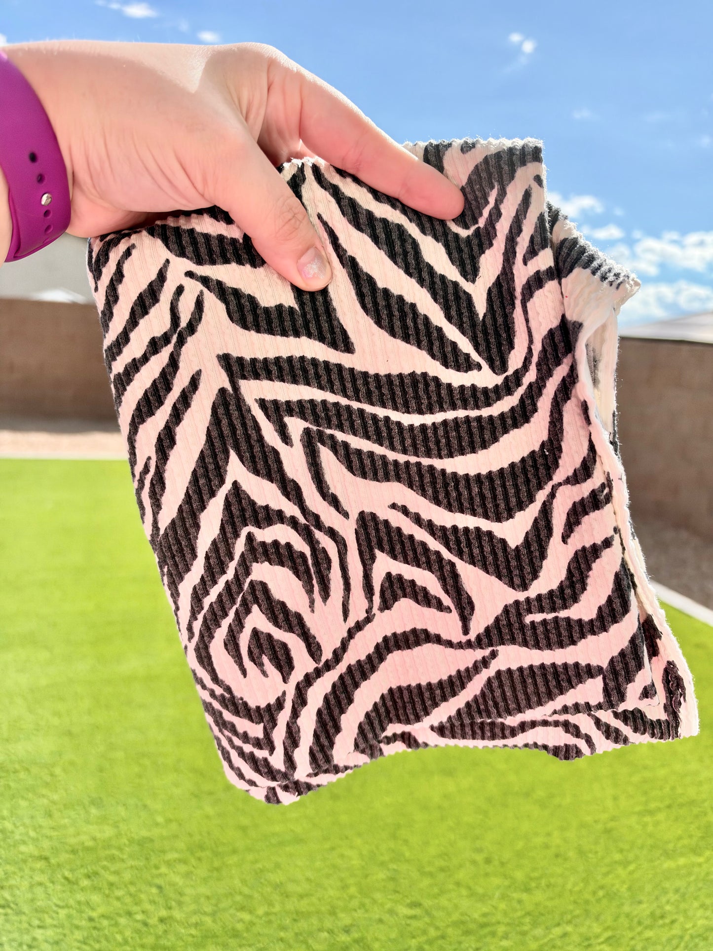 Single Yd Cut Urban Rib - Zebra