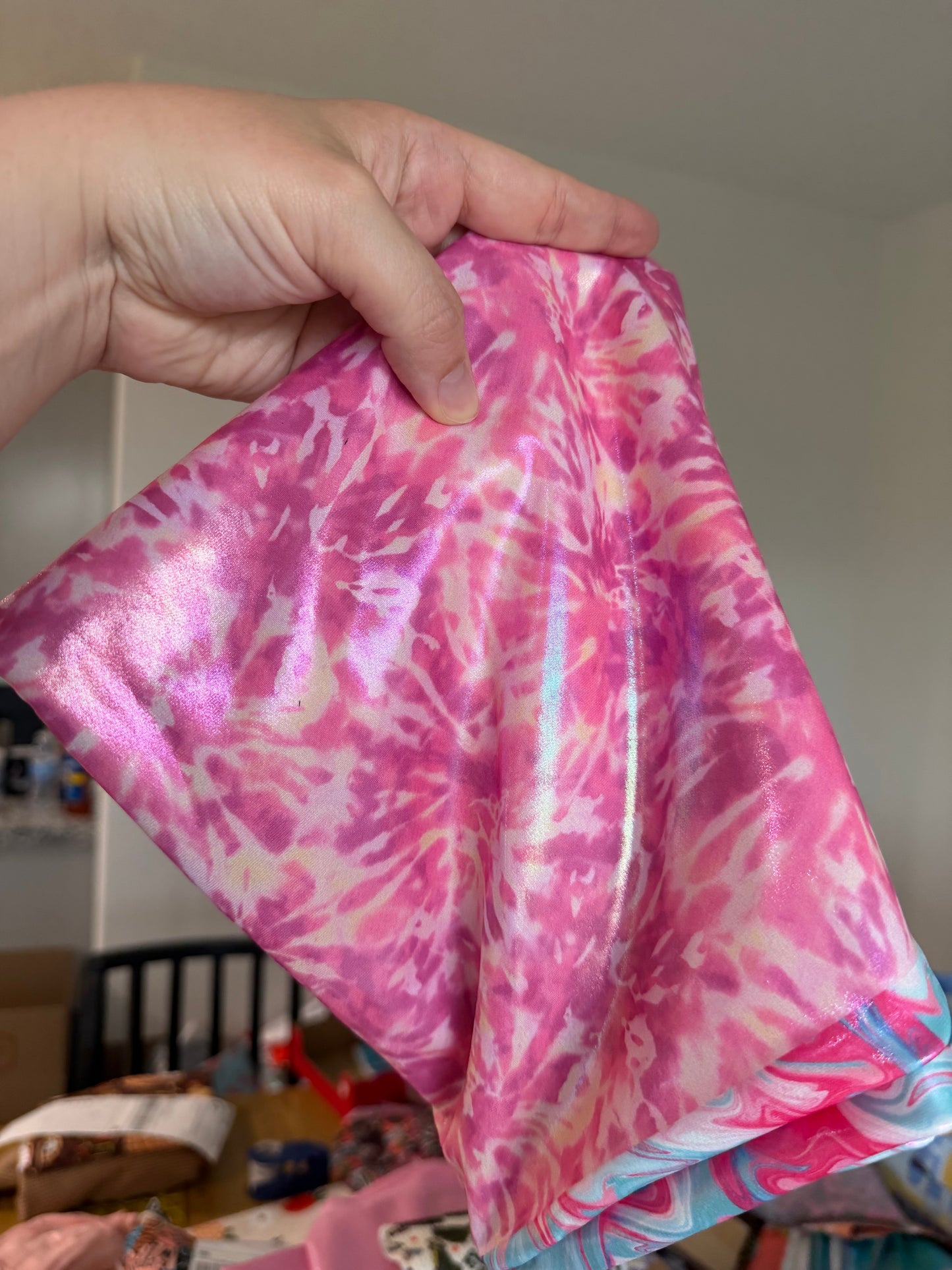 1/2 Yd 4 Way Holo