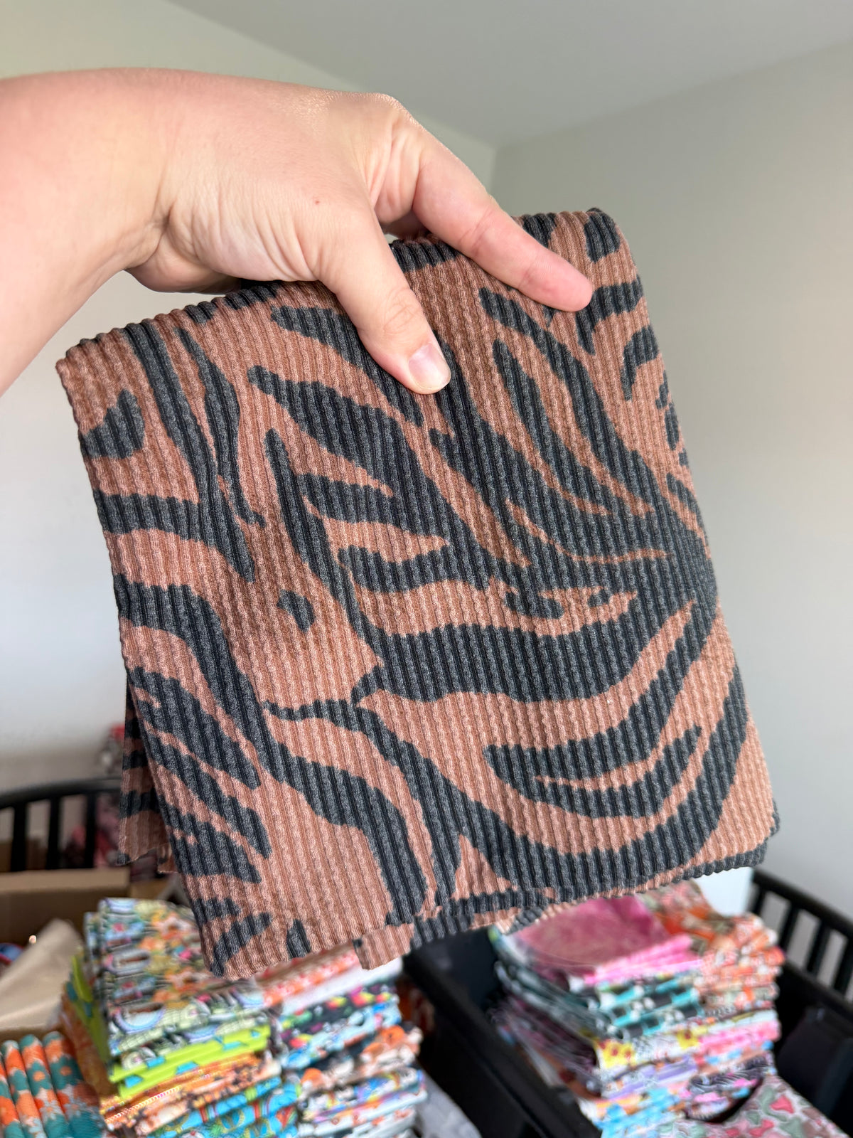 Single Yd Cut Urban Rib - Dark Zebra