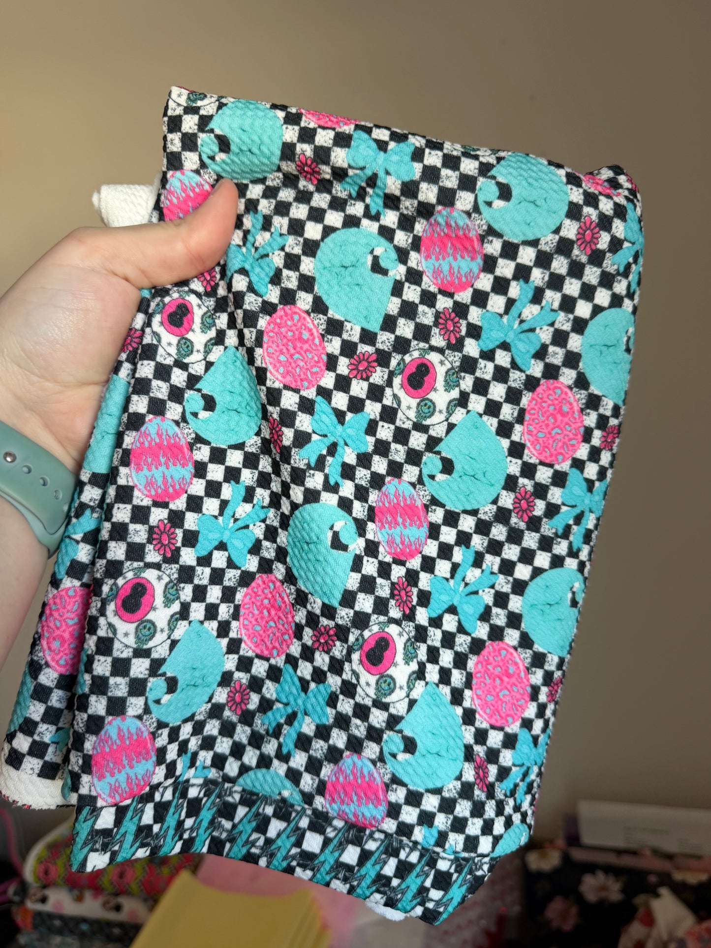 5xWOF Bull - Easter Car