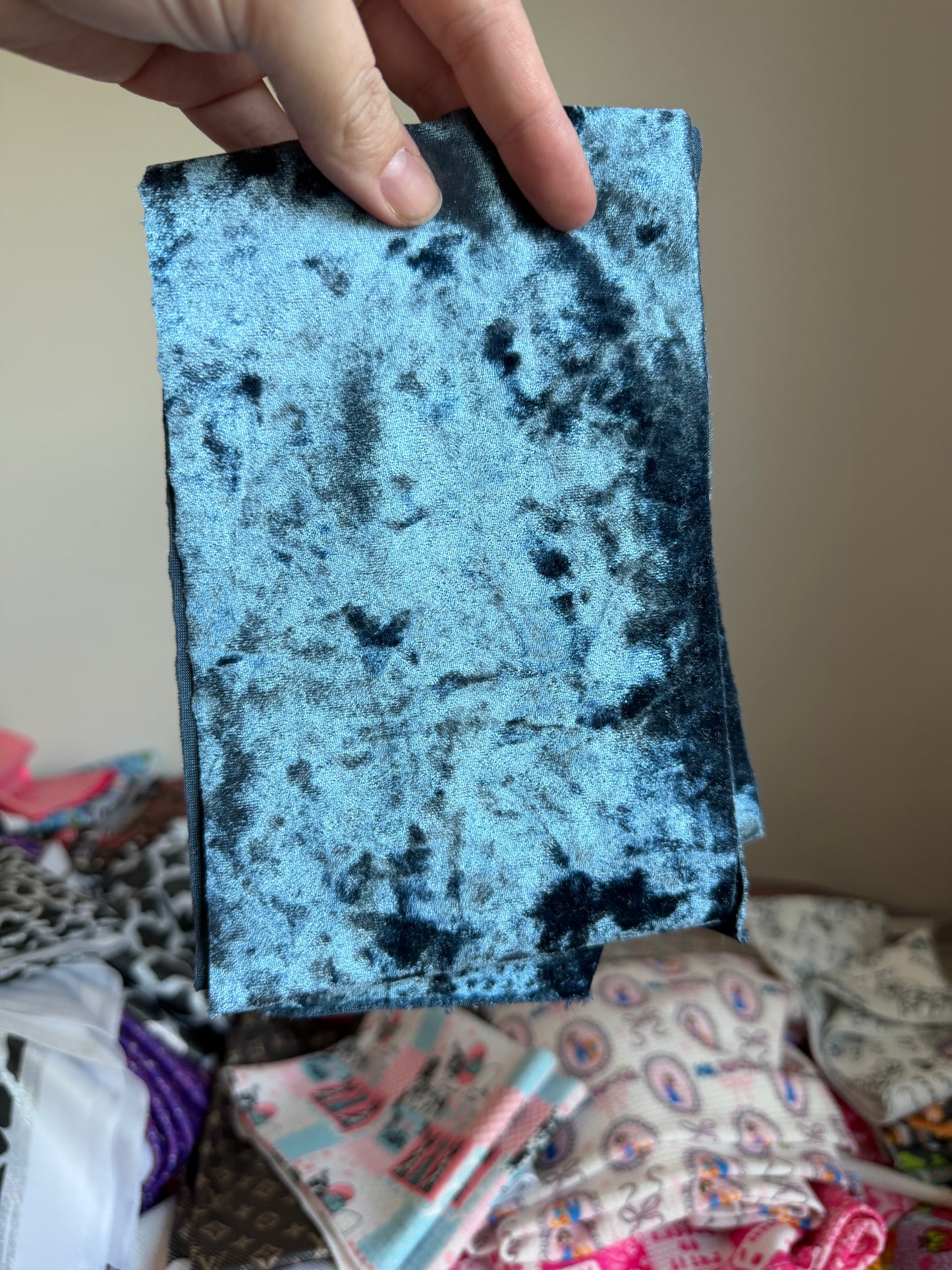 5xWOF Crushed Velvet - Denim